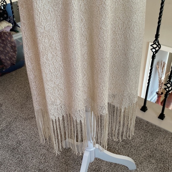 Nurture Women’s Short Sleeve Gold Cocktail Party Dress size L - Picture 3 of 11